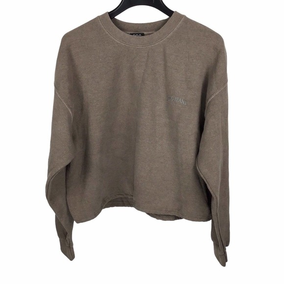 BDG Urban Outfitters Bubble Hem Cropped Sweatshirt Size M Faded Brown New $54 - Picture 1 of 3
